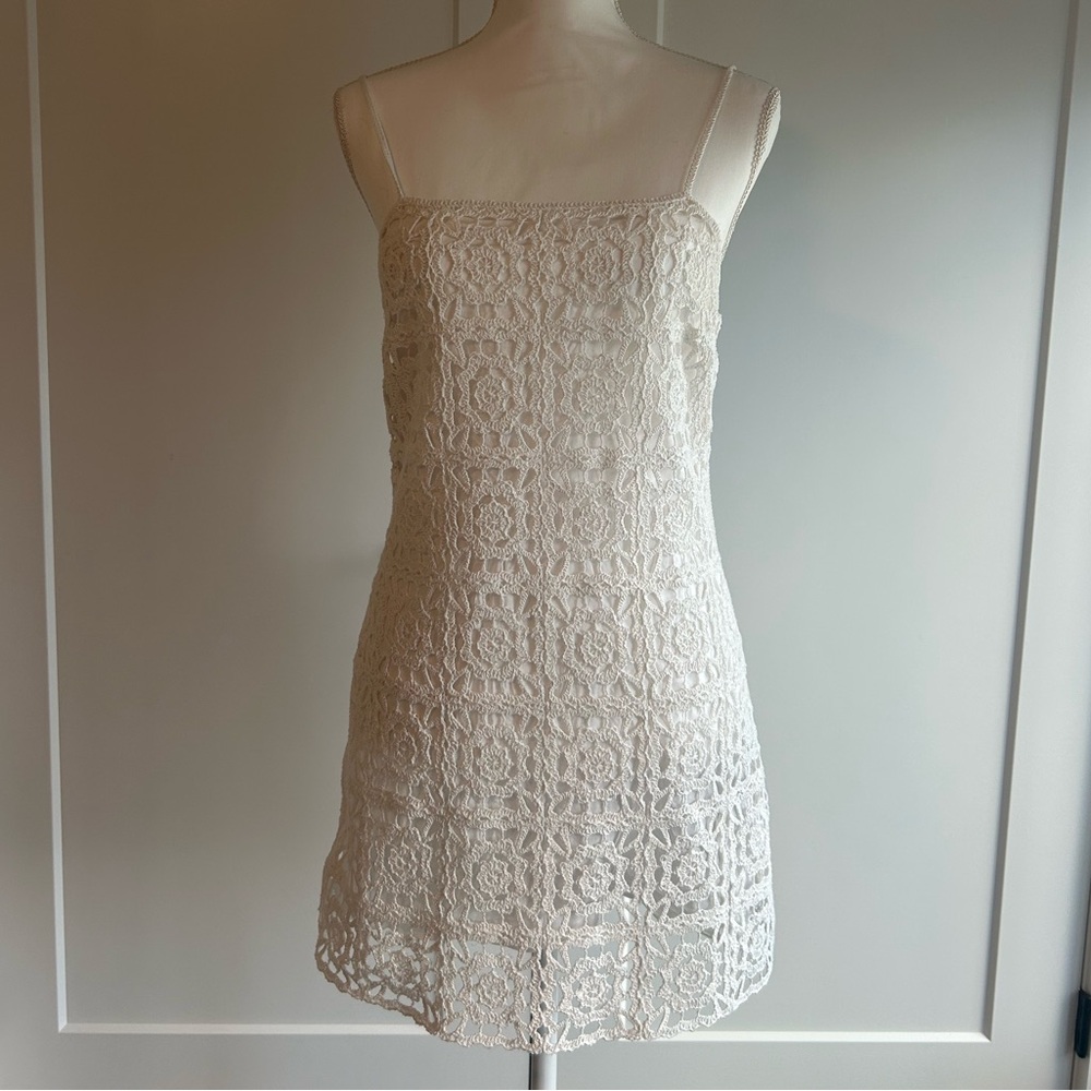 Zara White Sleeveless Dress